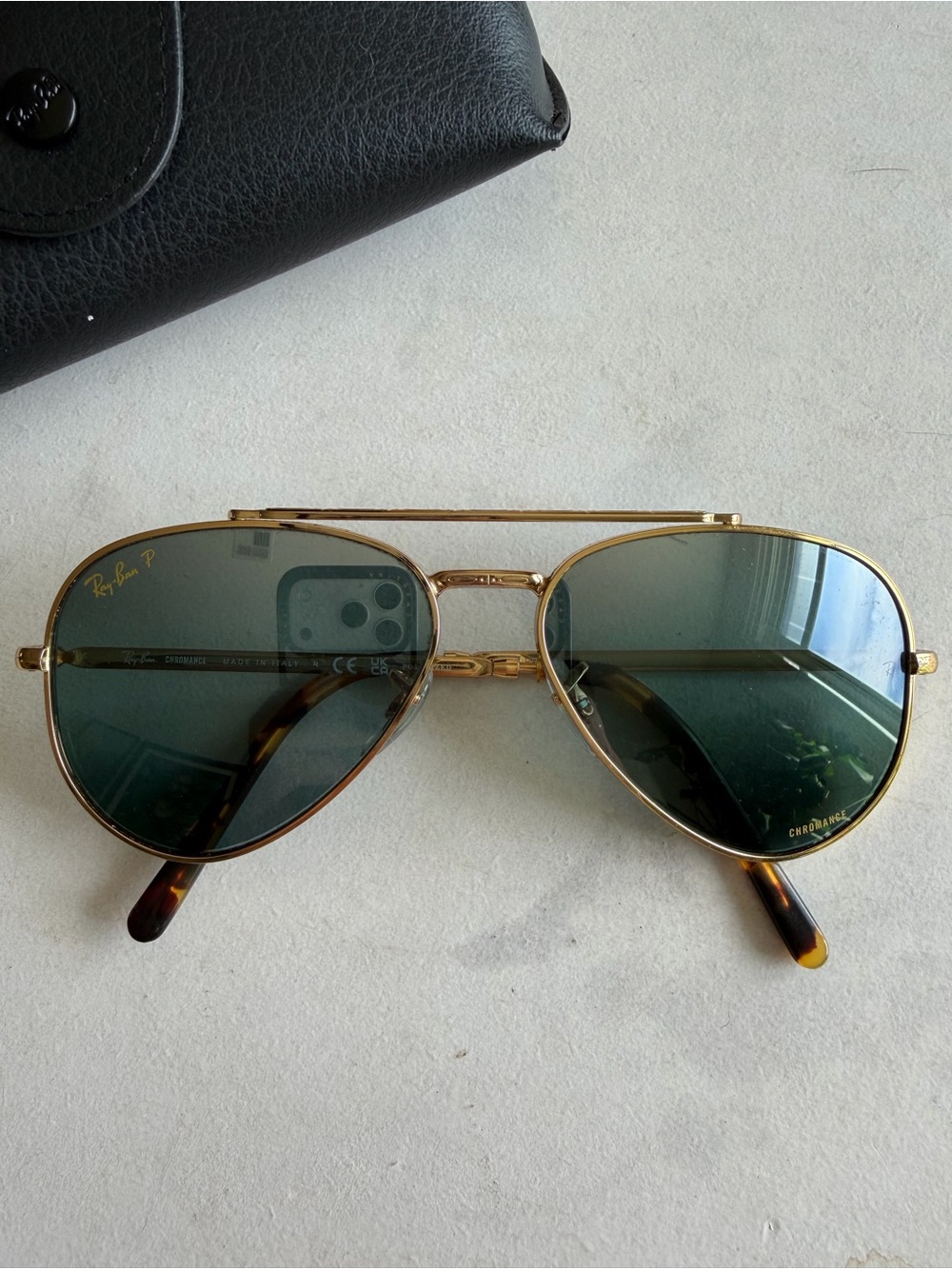 Ray-Ban Gold Frame Green Lens Aviator Sunglasses with Tortoiseshell Temples